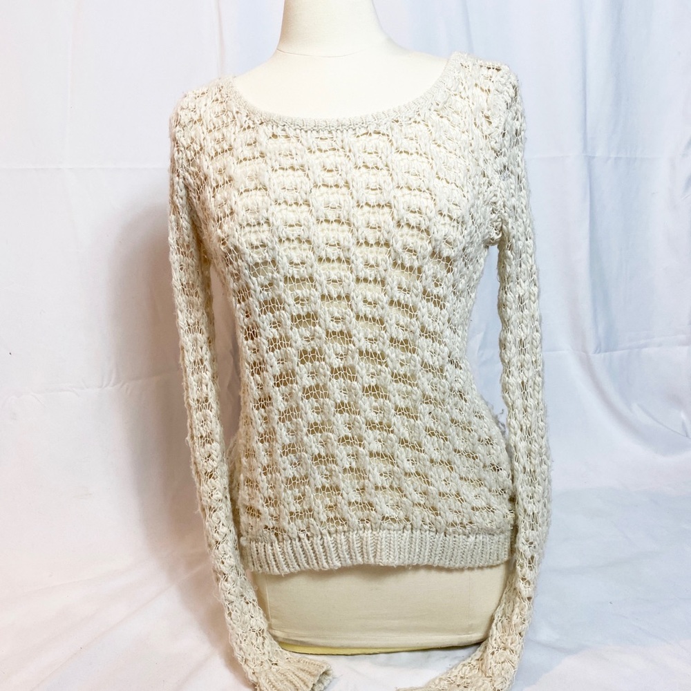 American Eagle Outfitters sweater
